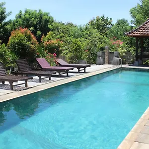 Bed & Breakfast Paranyogan **